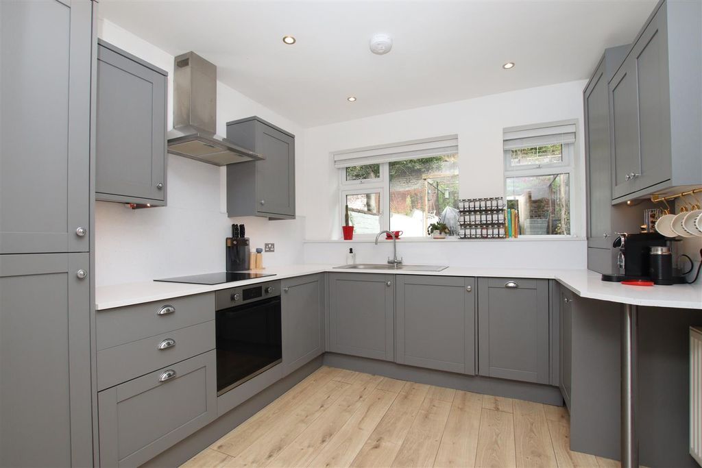 Property photo 3 of 13 Kitchen.Jpg