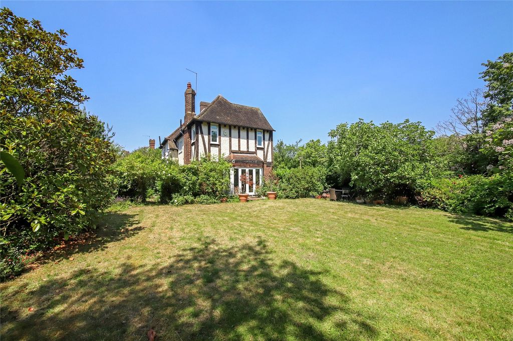 Property photo 3 of 19 Picture No. 17