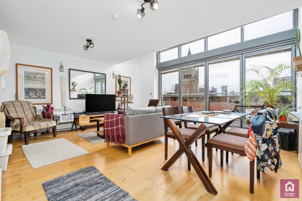 Property photo 1 of 17 Picture No. 19