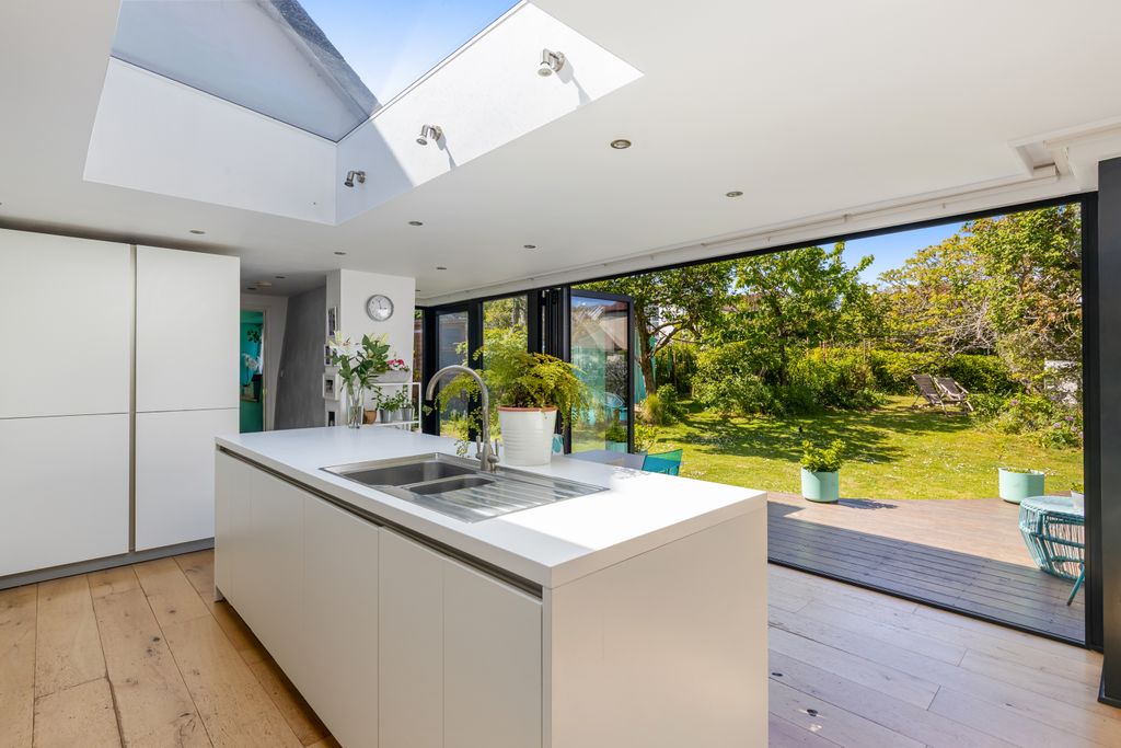 Property photo 2 of 25 Principle Kitchen