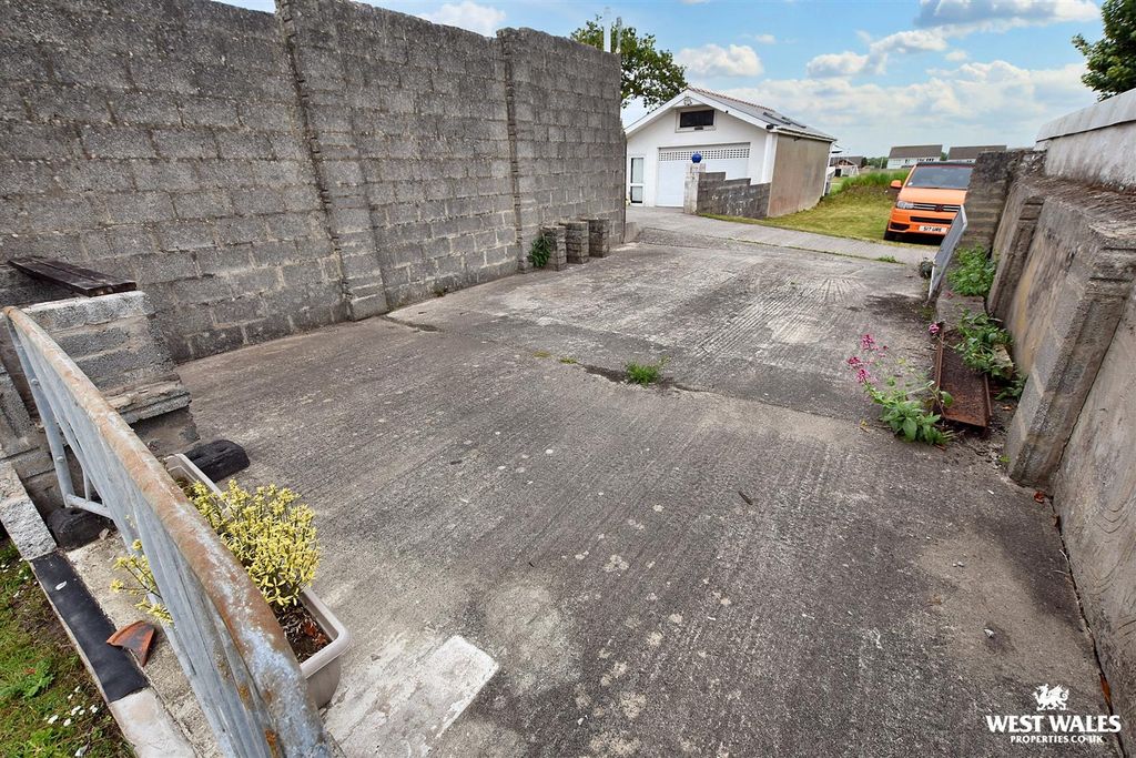 Additional image 15 of 3 bed end terrace house for saleArthur Street, Pembroke Dock SA72