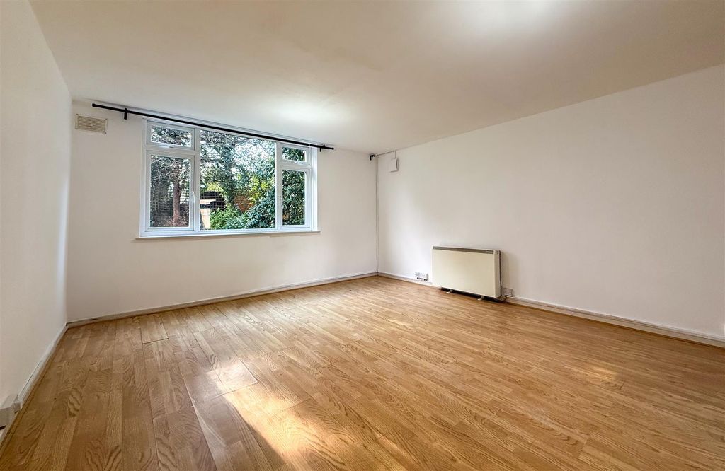 Property photo 3 of 7 7S-Mv4N5Pkqxl2Bhjwotbba.Jpg