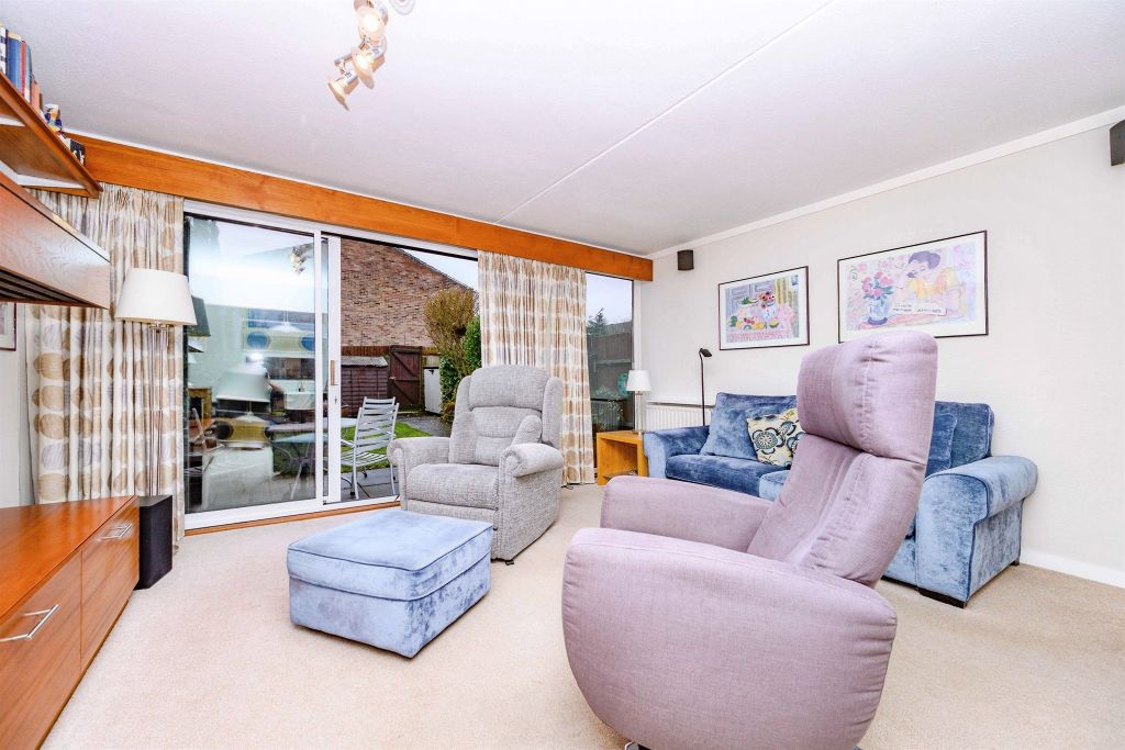 Property photo 3 of 17