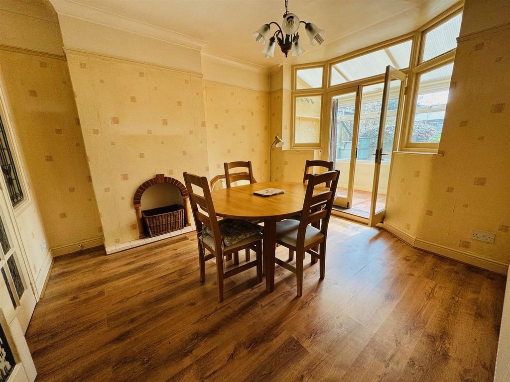 Property photo 2 of 21 Dining Room: