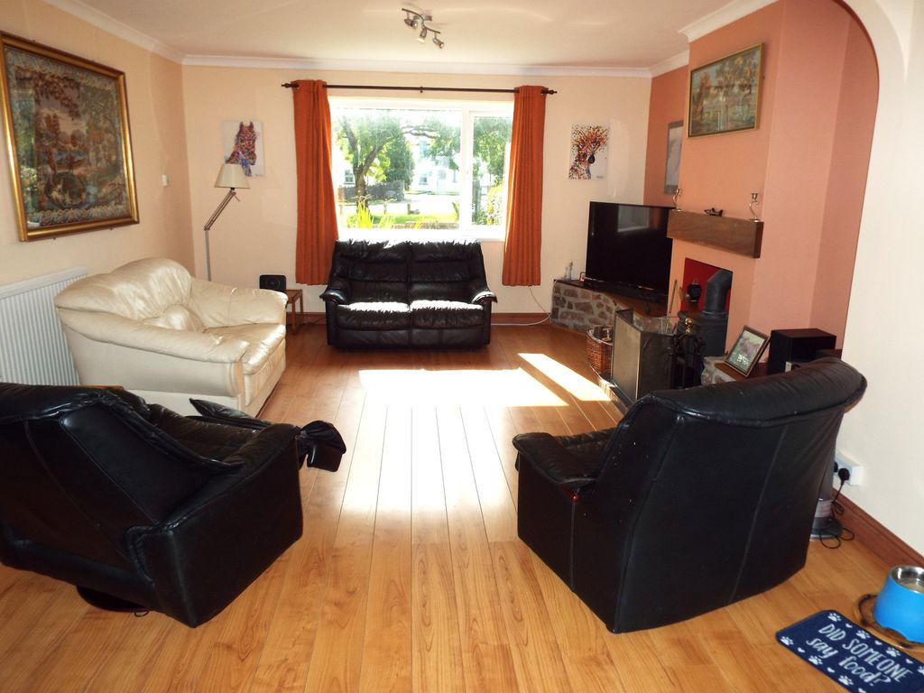 Property photo 3 of 18 Image 3