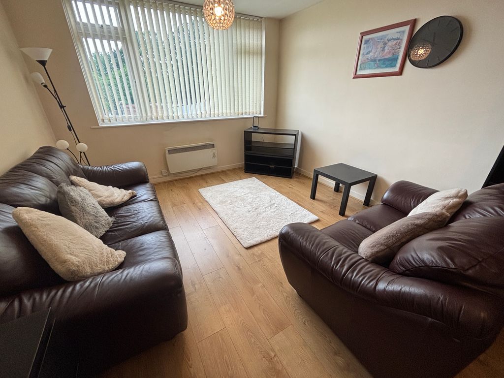 Property photo 2 of 9 Image