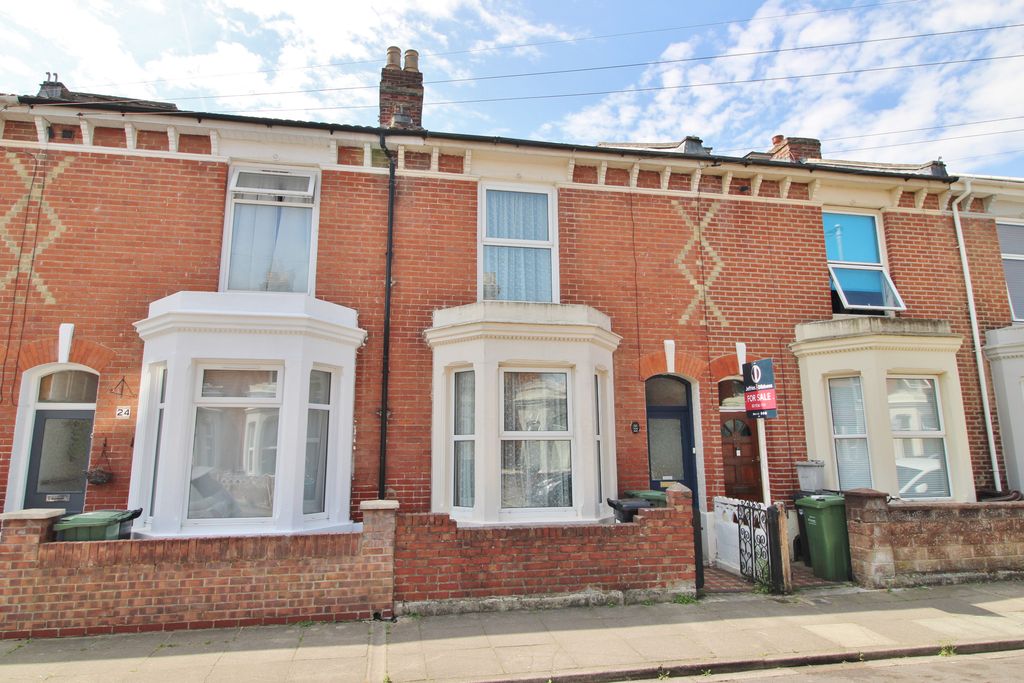 Property photo 1 of 18