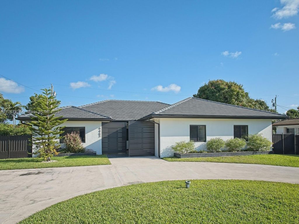Property photo 3 of 35 <Alttext/>