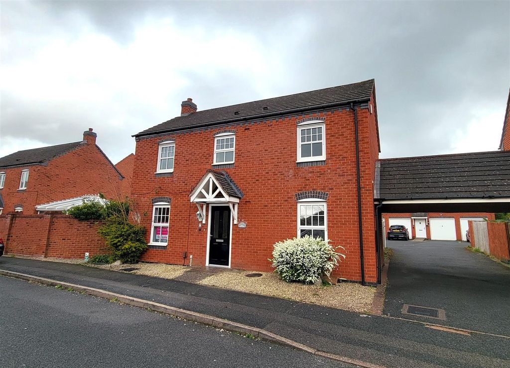 Property photo 1 of 30 Front