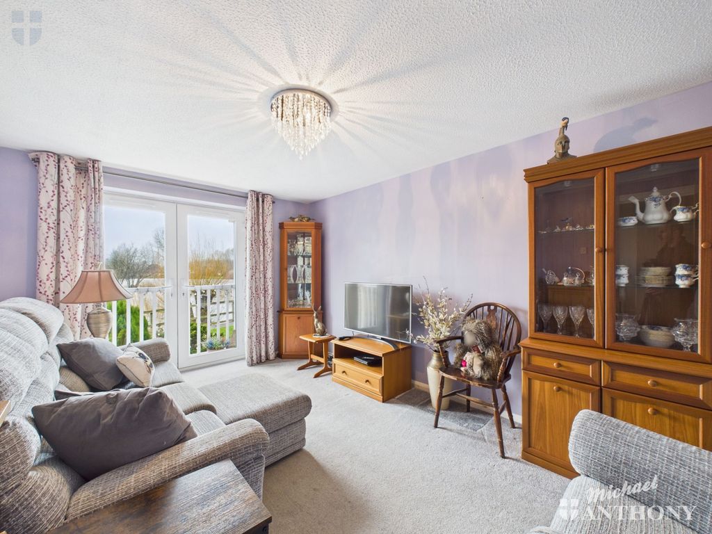 Property photo 2 of 14 02F61E484Ec2443ba225Ca2814190176_80_Cam03218G0-Pr0885-Still007