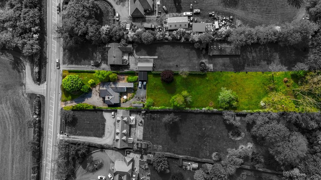 Property photo 3 of 24 Picture No. 29