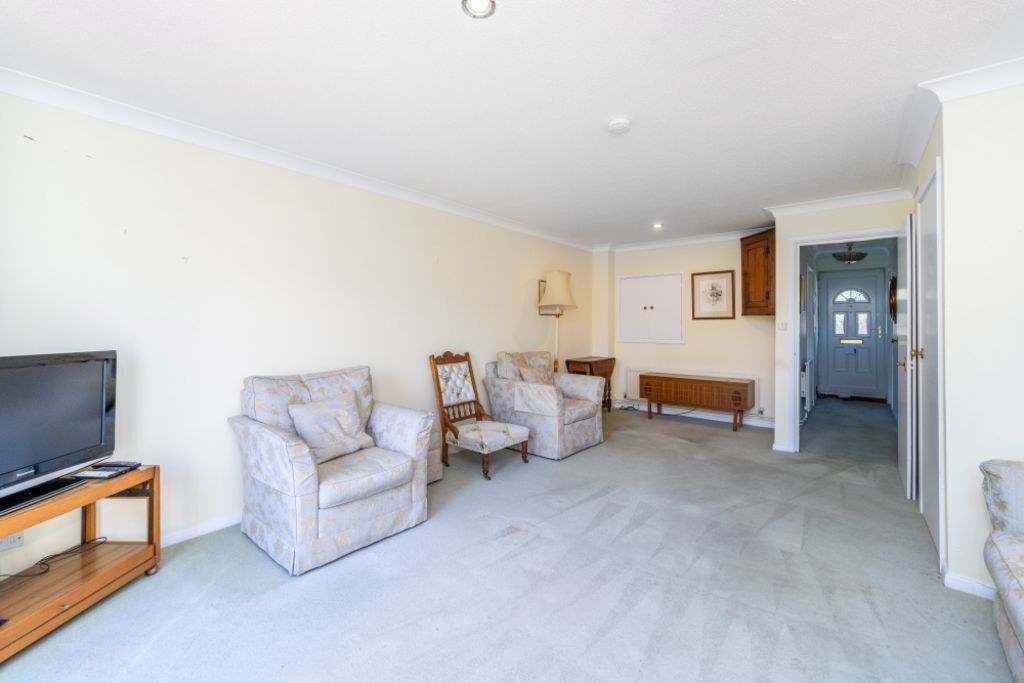 Property photo 3 of 15