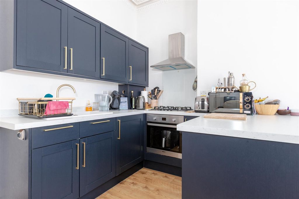 Property photo 2 of 11 F1cc-09.Jpg