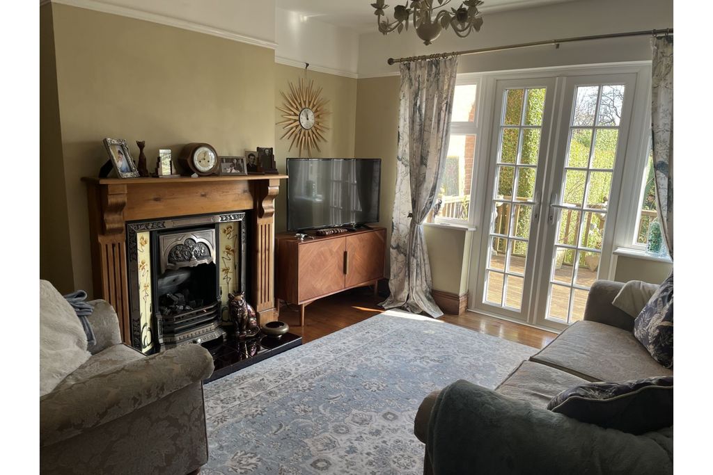 Property photo 1 of 23