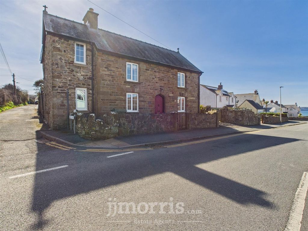 Property photo 1 of 35 Cam02121G0-Pr0130-Still035.Jpg