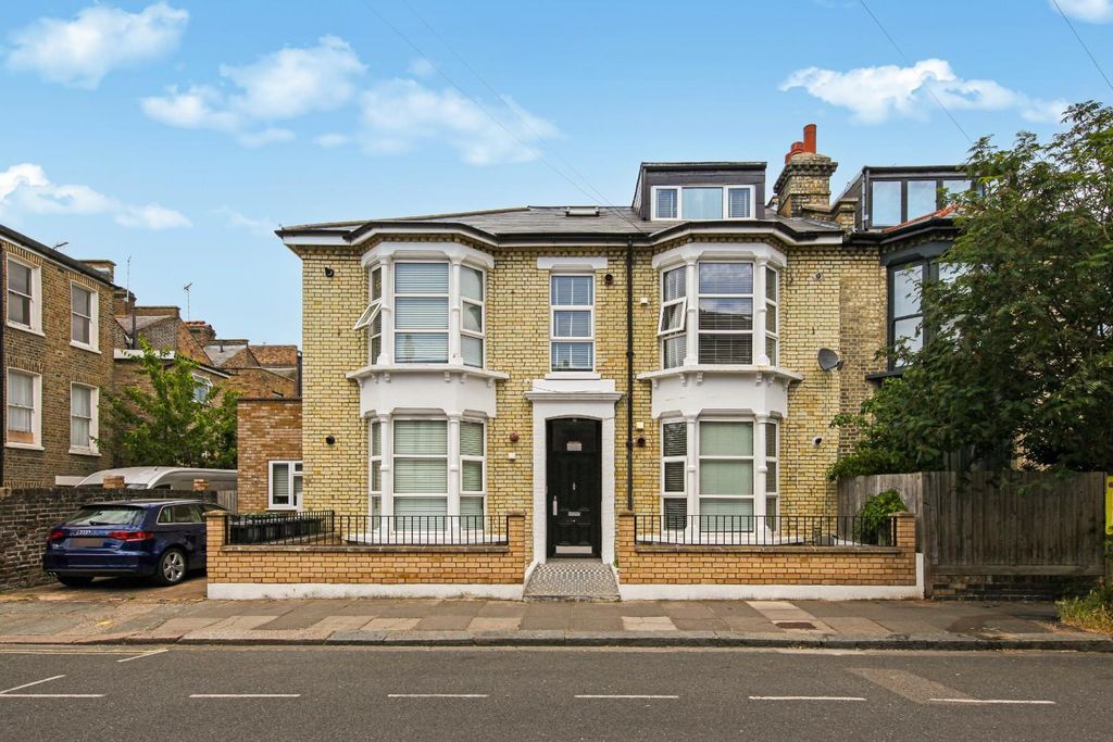 Property photo 3 of 14 1 (5).Jpg