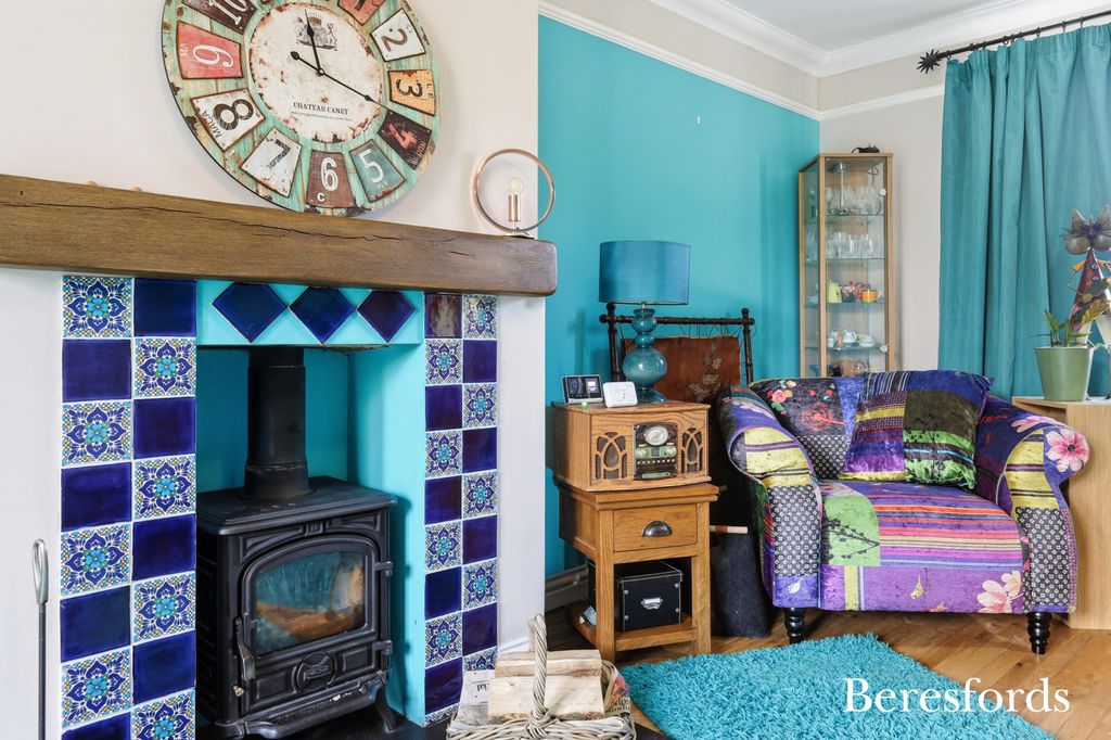 Property photo 3 of 18 Picture No. 16