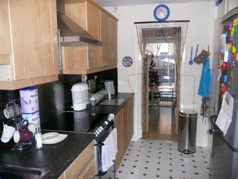 Property photo 3 of 12 Photograph 4