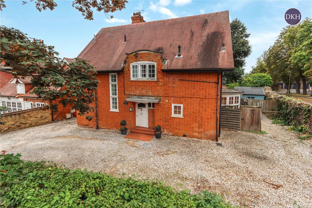 Property photo 2 of 12 Picture No. 32