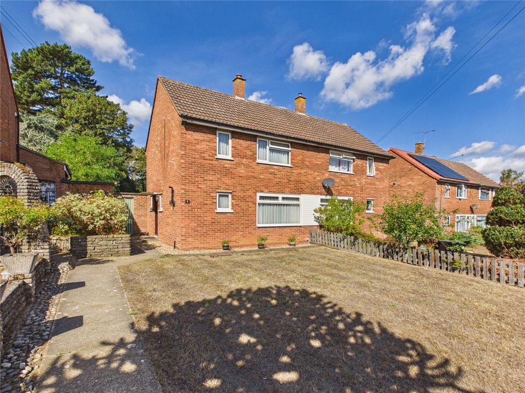 Property photo 1 of 10 Picture No. 01