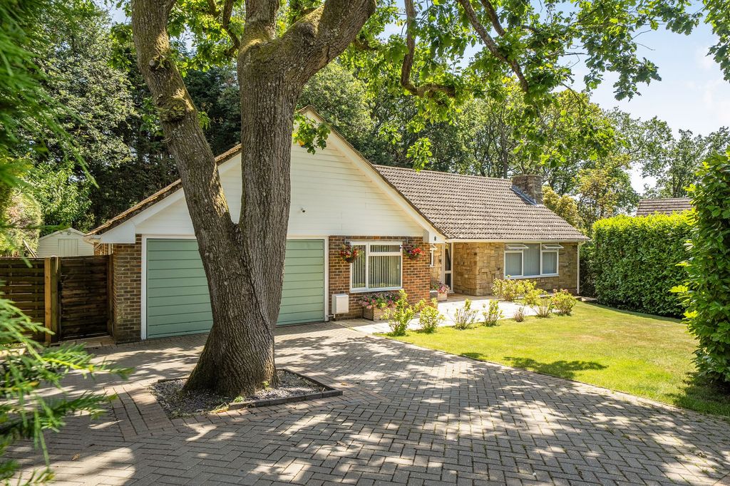 Property photo 1 of 24