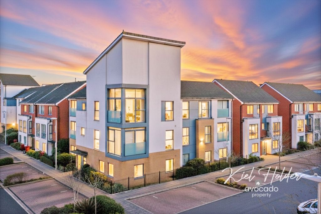 Property photo 1 of 16 4778211