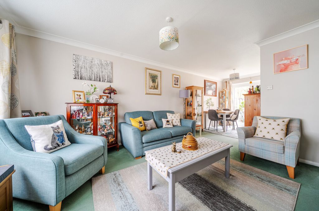 Property photo 2 of 19 1451004-17-69F07A...