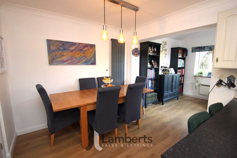 Property photo 2 of 20 Kitchen/Diner/Sitting Room