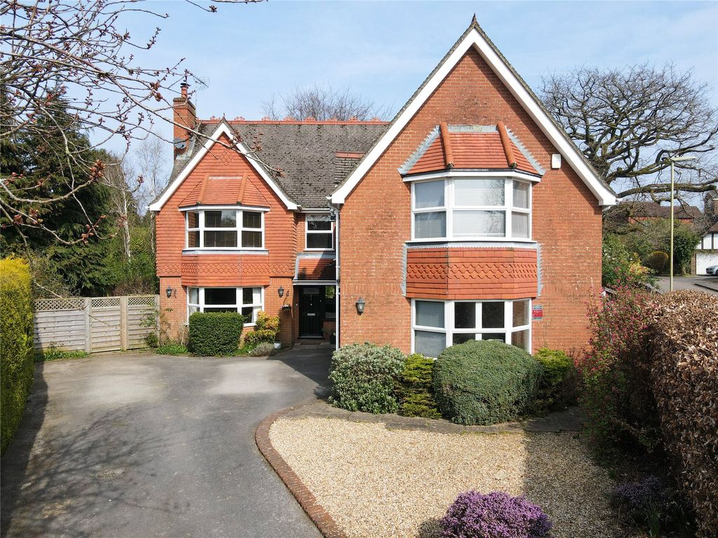 Property photo 1 of 43 Picture No. 74