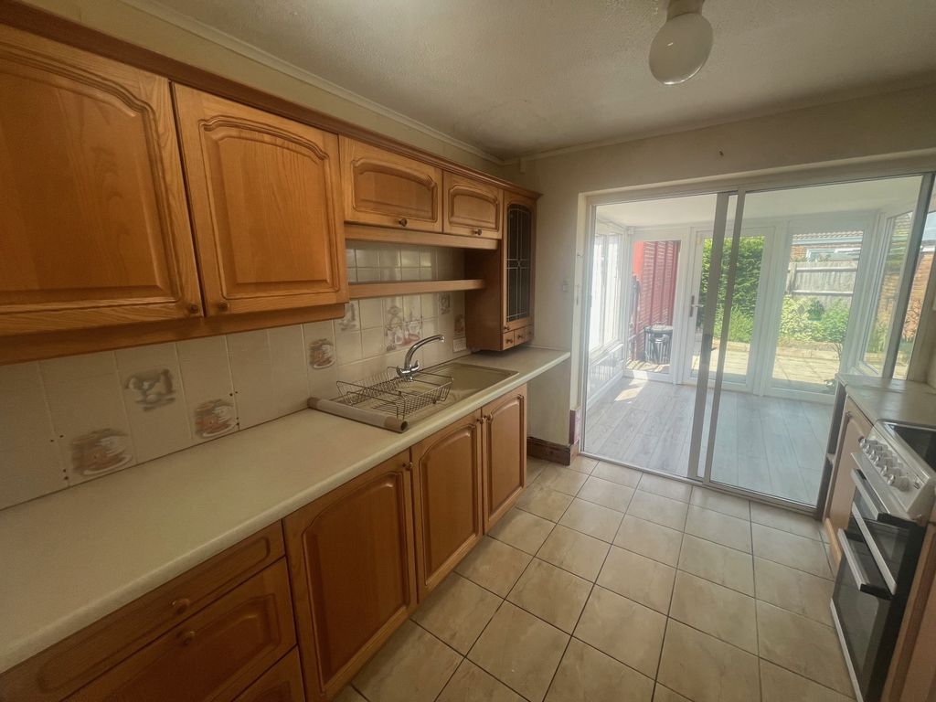Property photo 2 of 12 Photo 8
