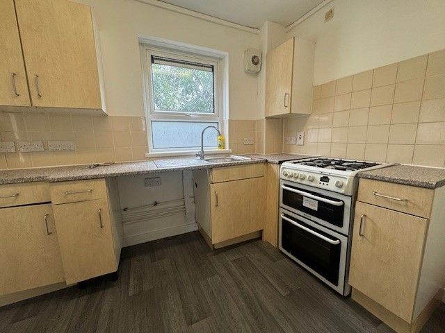 Property photo 3 of 10 Image