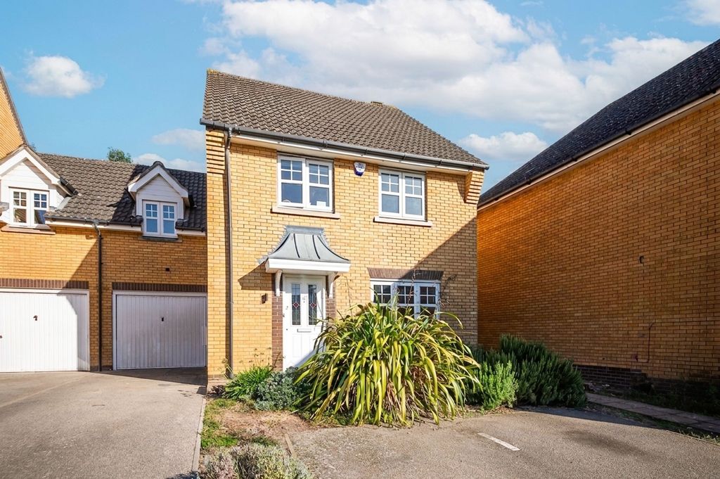 Property photo 1 of 21