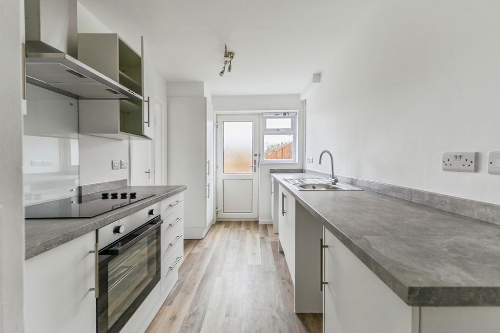 Property photo 2 of 17 Front