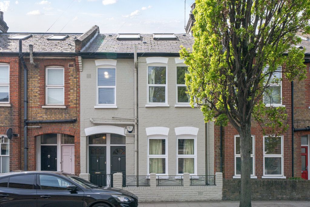 Property photo 1 of 18 Picture No. 07