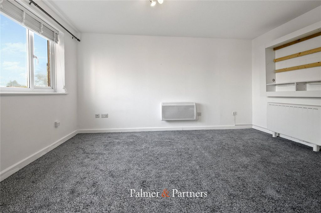 Property photo 2 of 7 Reception Room