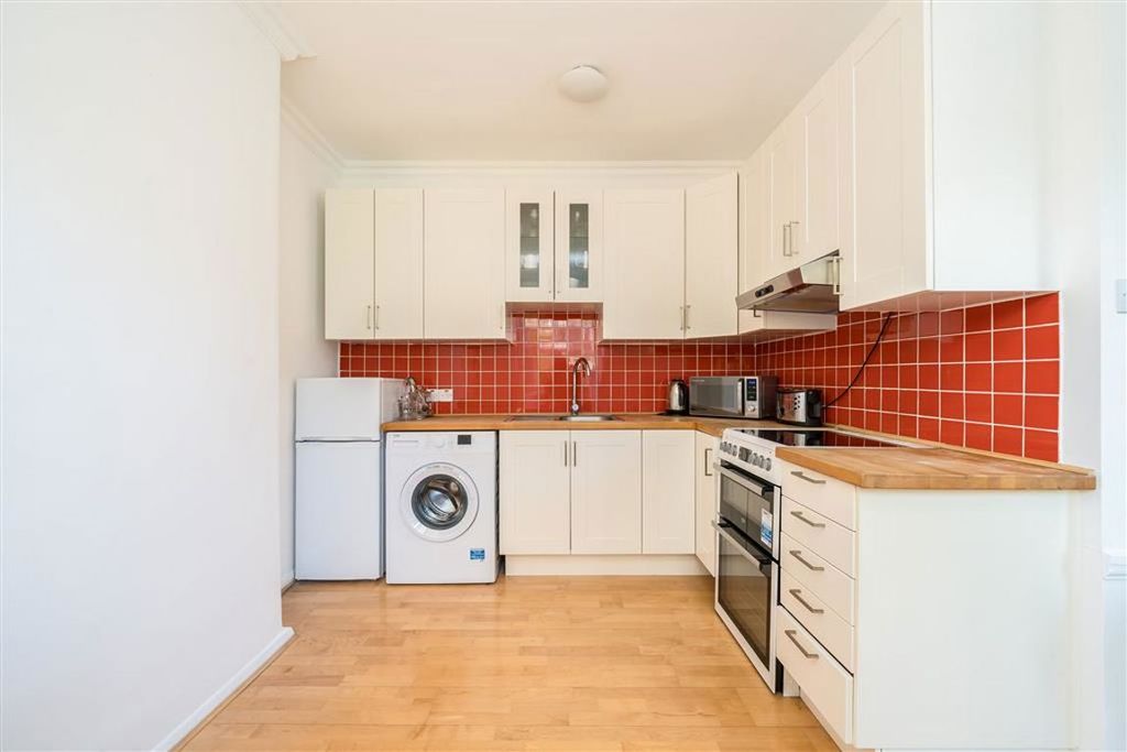 Property photo 3 of 4
