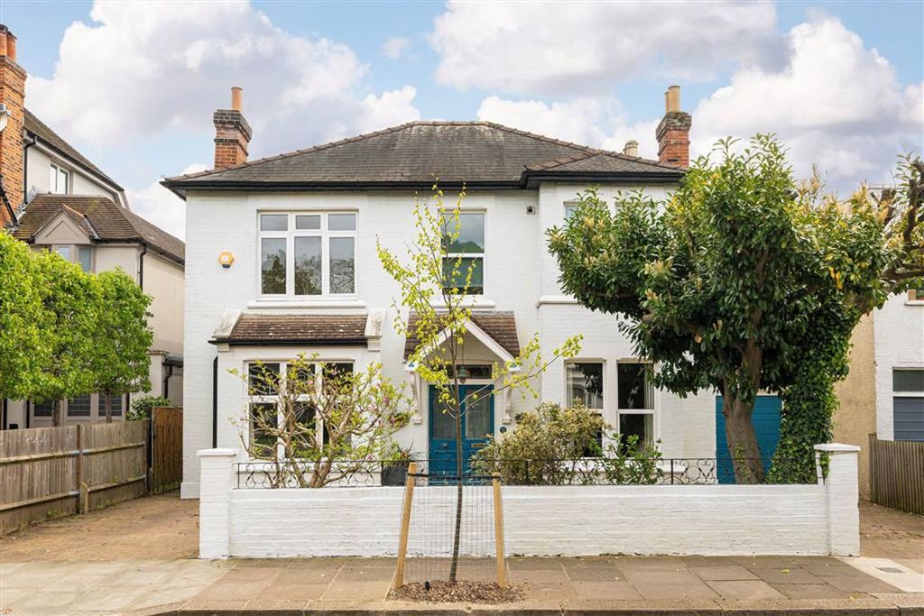 Property photo 1 of 10