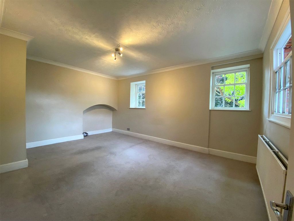 Property photo 3 of 5 Picture No. 13