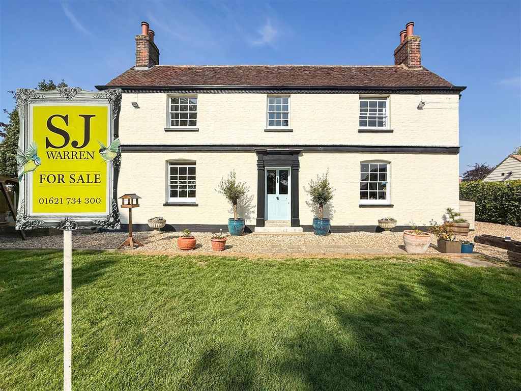 Property photo 1 of 33 Front