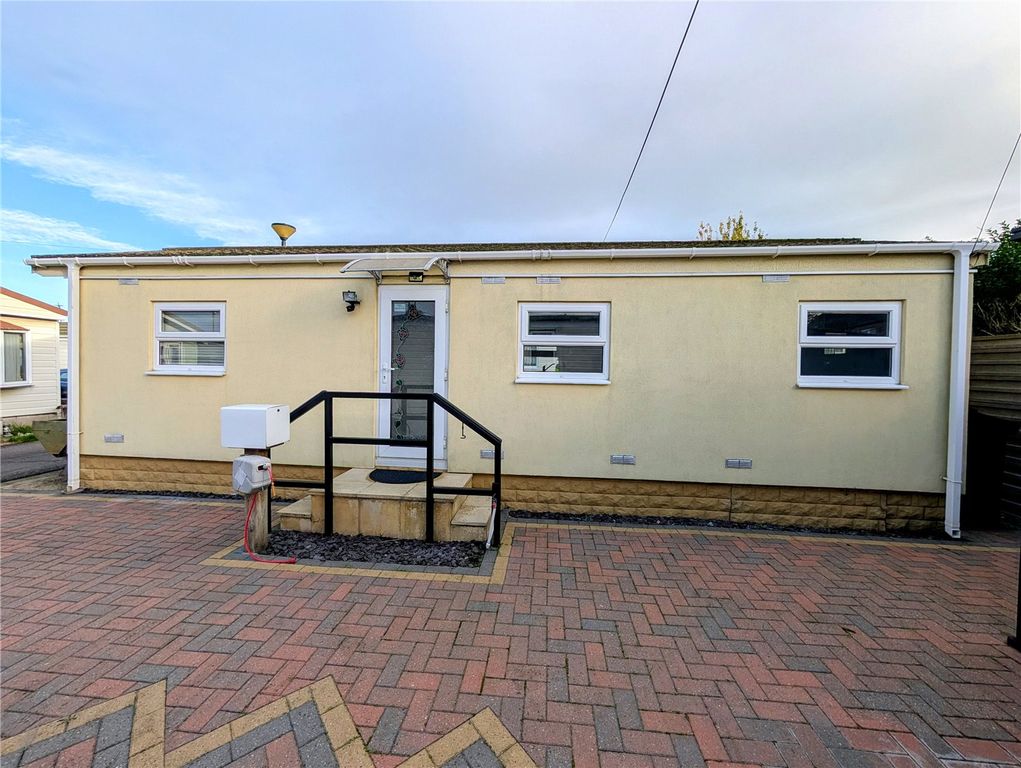 Additional image 12 of 1 bed property for saleOrchard Caravan Park, Upper Church Street, Syston, Leicester LE7