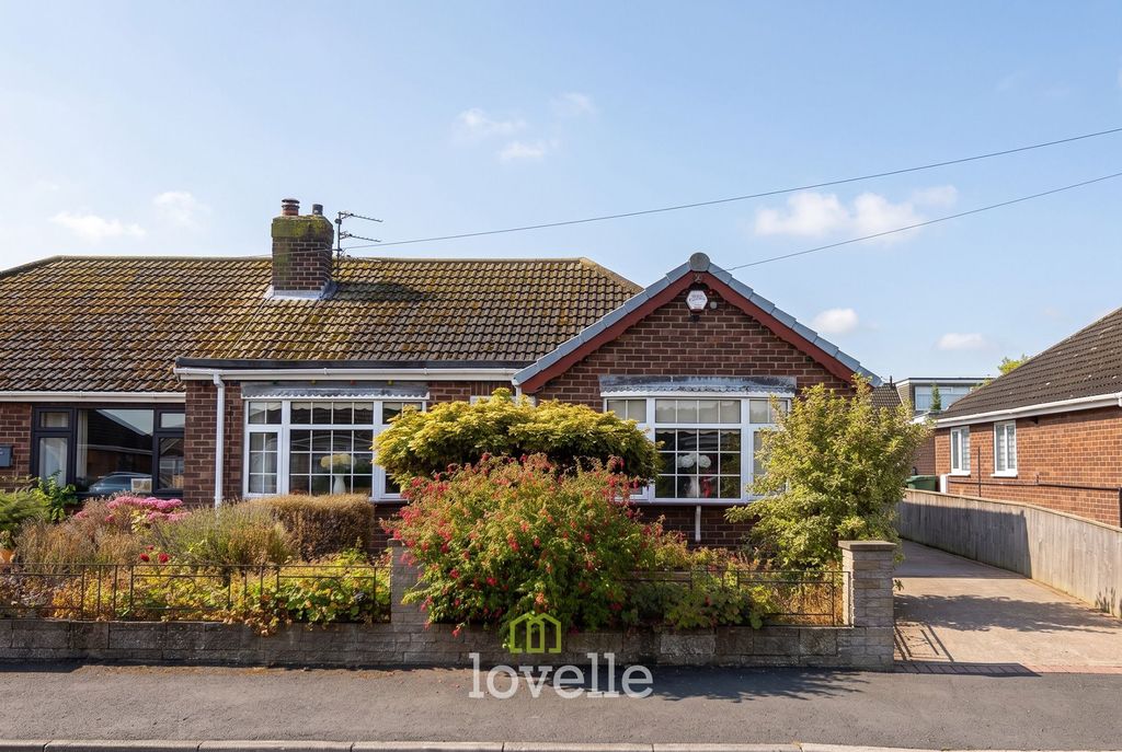 Property photo 1 of 25
