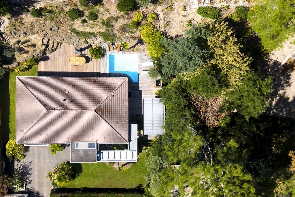 Property photo 1 of 16 Villa Sola