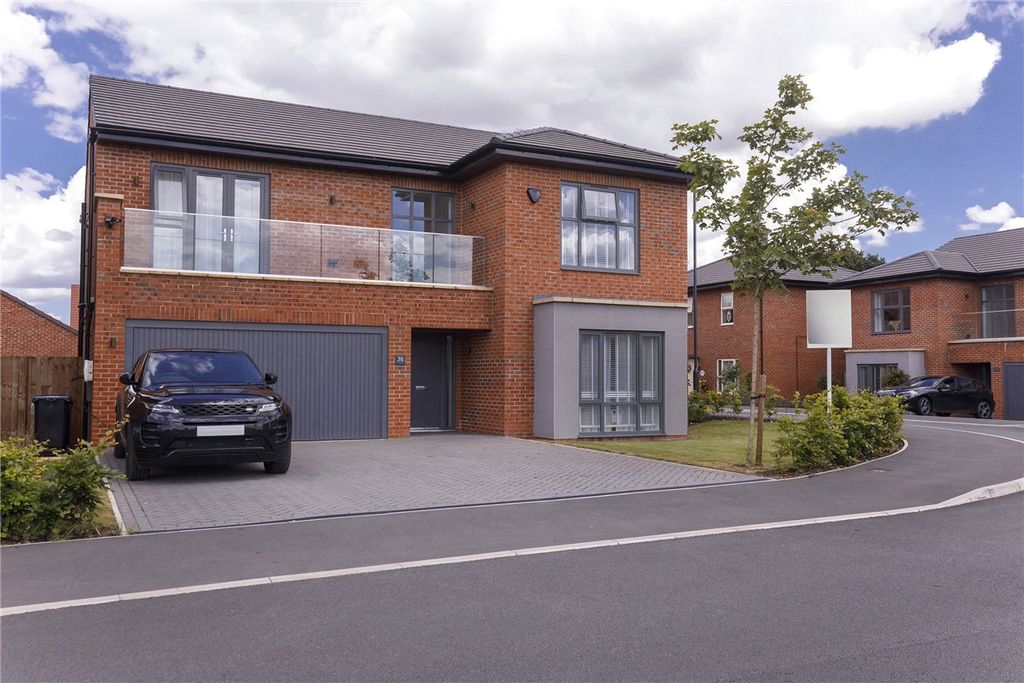 Property photo 1 of 21 Picture No. 02