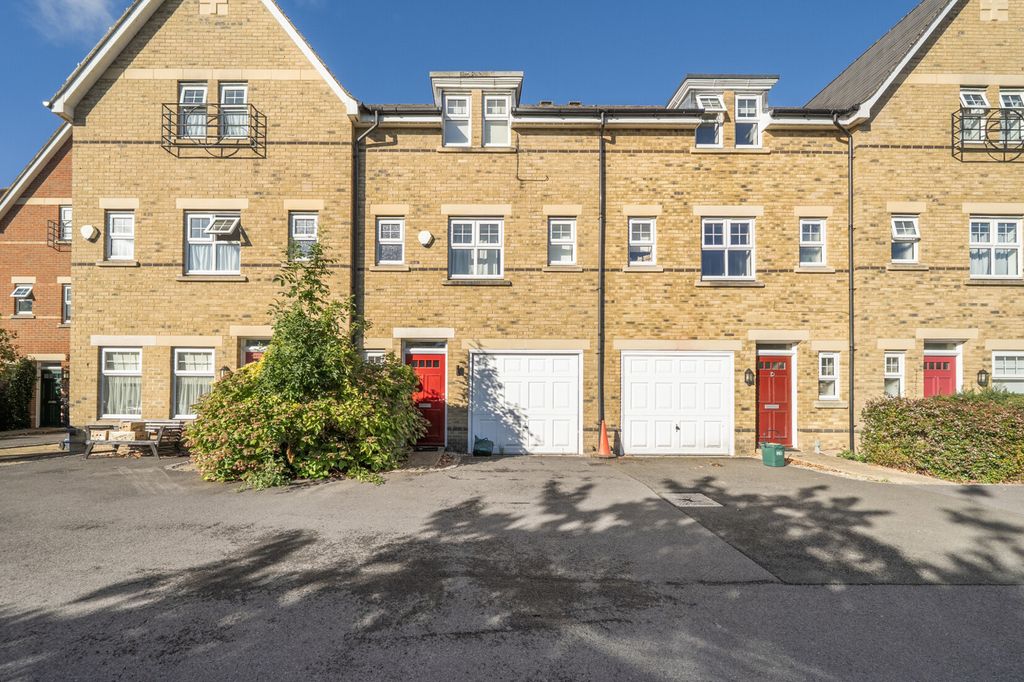 Property photo 1 of 13 External Front