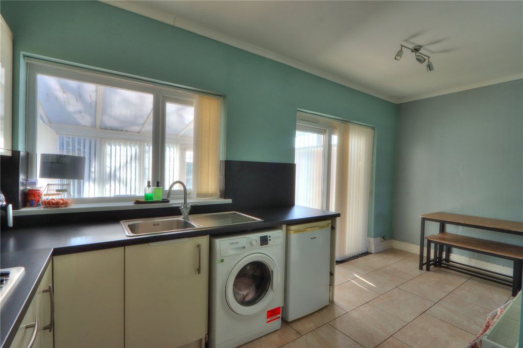 Property photo 3 of 16 Picture No. 09