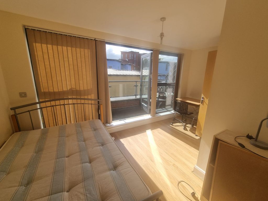 Property photo 2 of 35 6