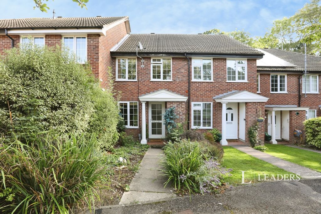 Property photo 1 of 18 Pbox-Img.Jpg