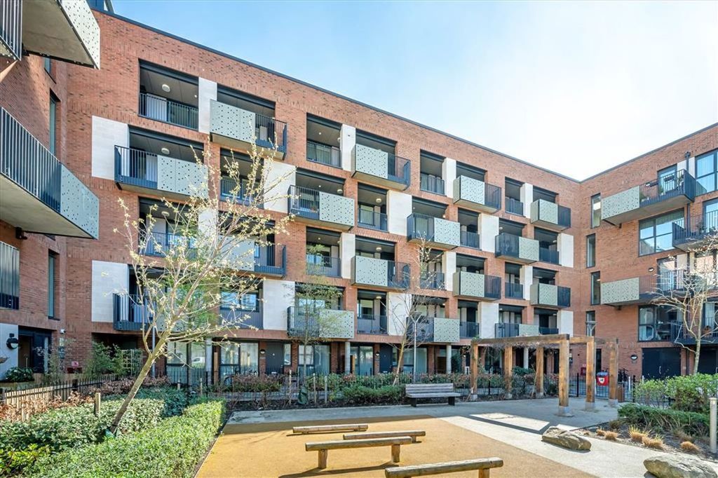 Property photo 1 of 9