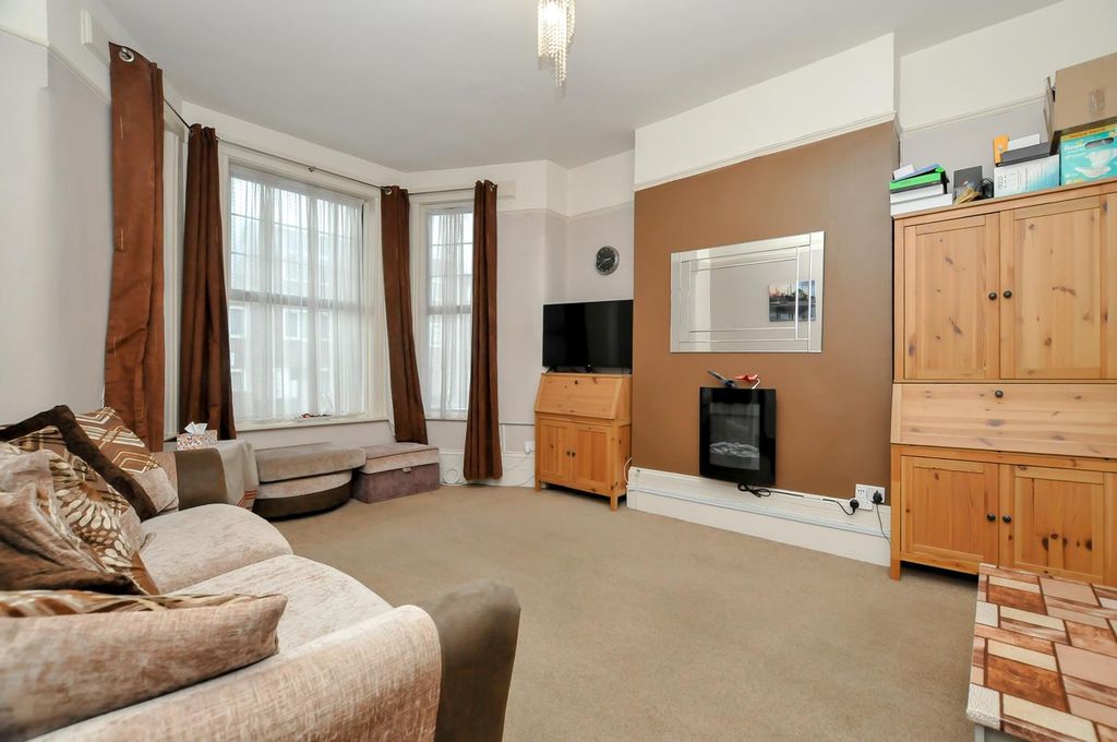 Property photo 2 of 15 2.Jpg