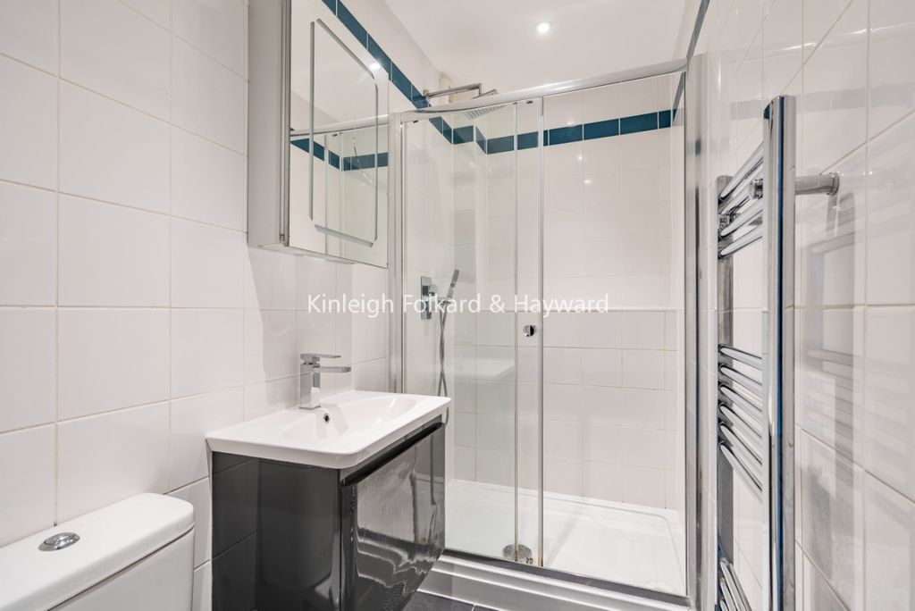 Property photo 3 of 6 Ed5Fc51B-c202-4B8B-B